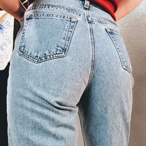 VTG Liz Claiborne Mom jeans!